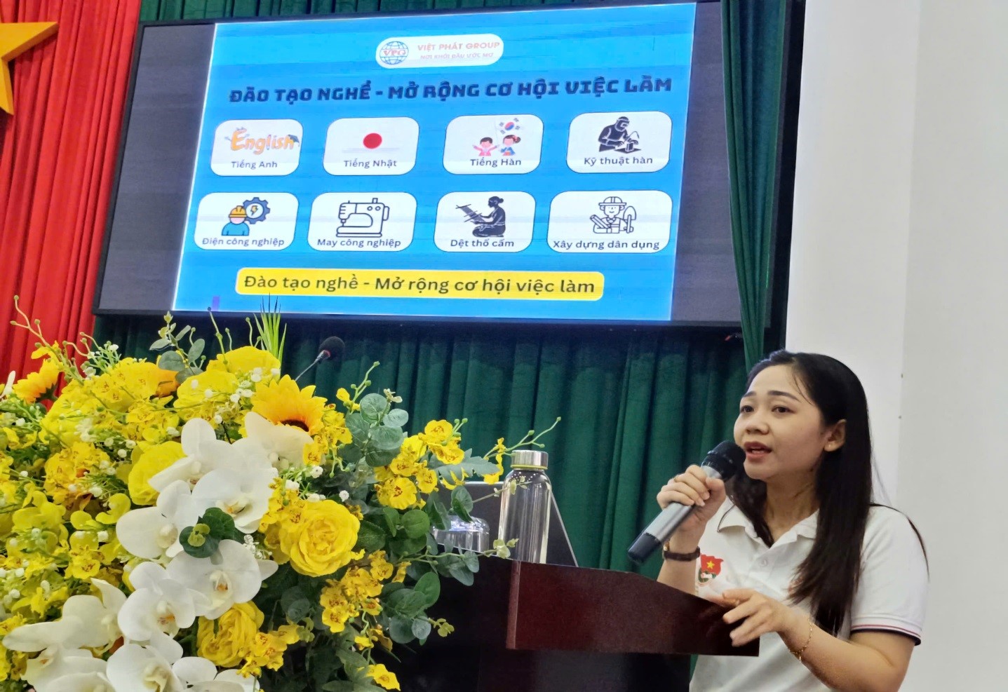 giao dich viec lam 2